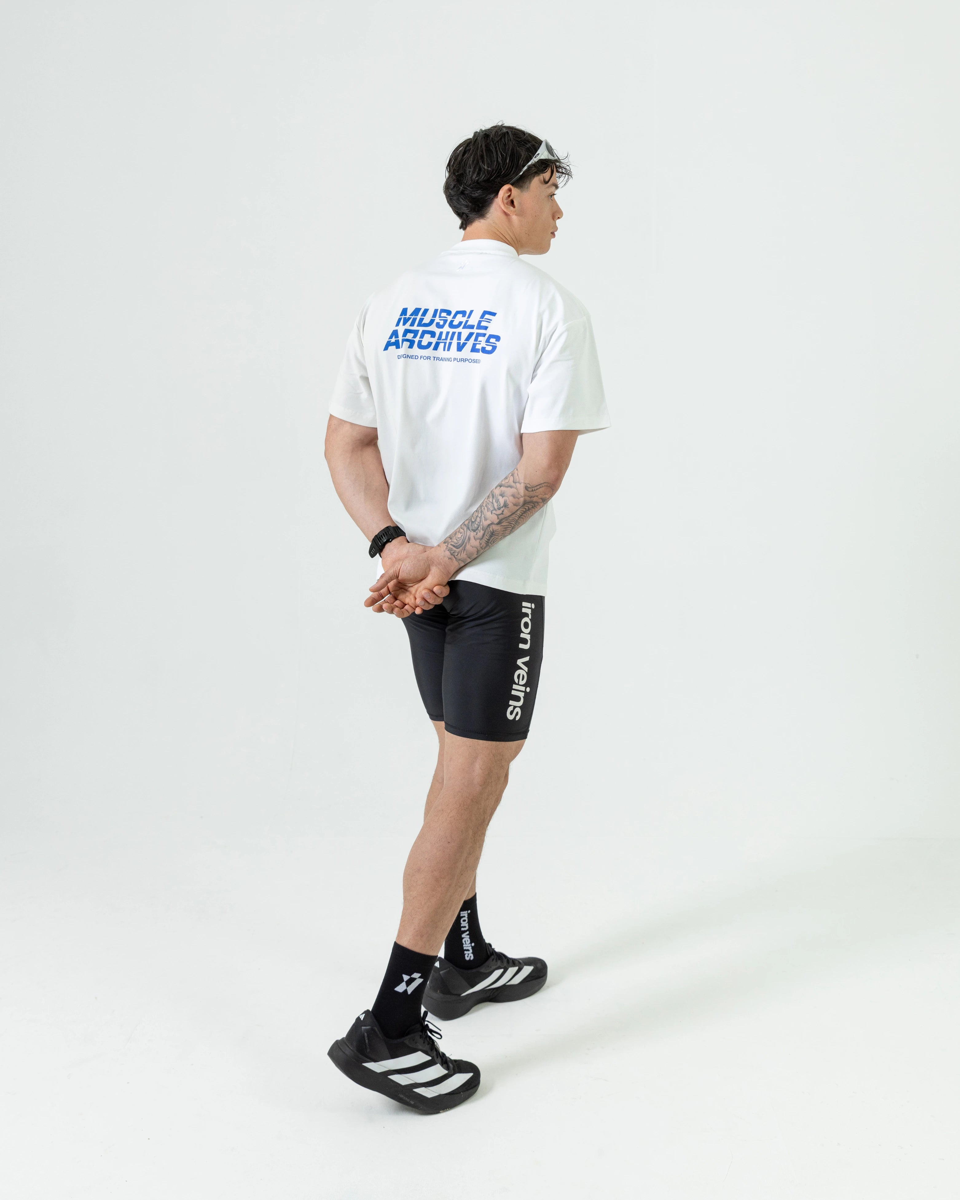 Muscle Archives Tee