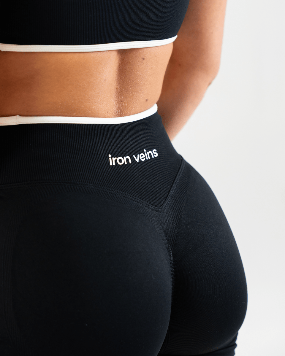 M2 Performance Shorts - Iron Veins