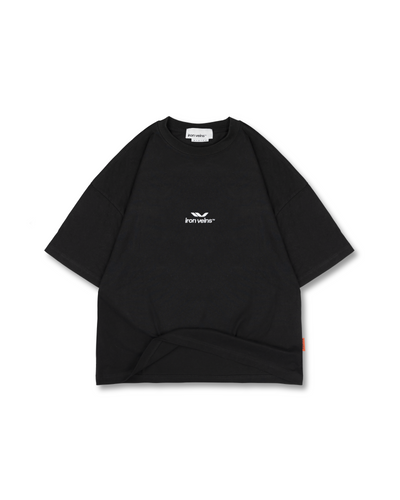 Arnold Tee